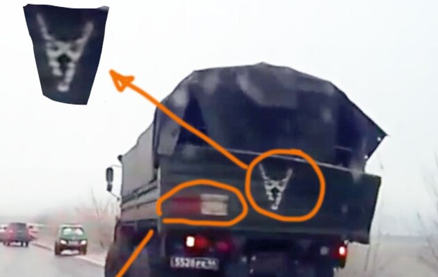 В Мариуполе зафиксировали российскую технику с новыми тактическими символами