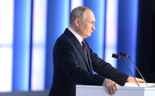 Путин заявил, что добровольцев в России сверх необходимости
