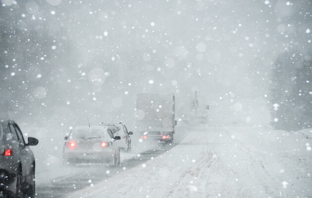 Снігопади та ожеледиця: синоптик дав прогноз на вихідні