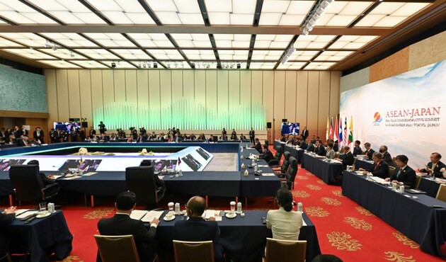 Японія та країни АСЕАН провели саміт: зміцнюють співпрацю на тлі зростання впливу Китаю
