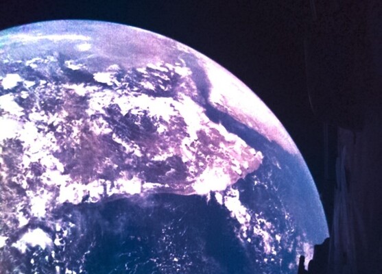 Джефф Безос предположил, что в будущем триллион людей будет жить на космических станциях 