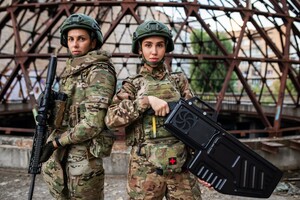 ВСУ: Профессий для женщин в армии достаточно, но никто не собирается их мобилизовывать