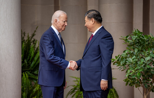 Сі заявив Байдену, що Пекін «возз'єднає» Тайвань з Китаєм