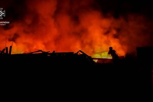 Из-за российских обстрелов в Херсонской области погиб человек, в Сумской области второй раз за сутки вспыхнул пожар