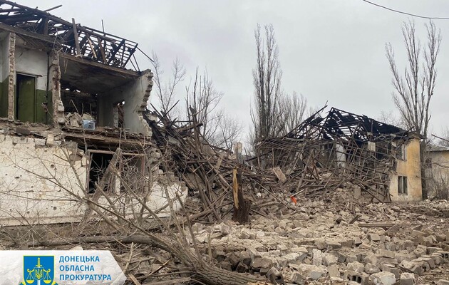 РФ нанесла удары по нескольким населенным пунктам Донецкой области: есть погибший и раненые