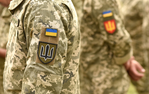 На военных складах должно быть достаточно снаряжения – Марченко о волонтерских сборах на армию