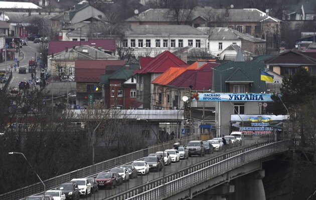 Украина договаривается о синхронизации электронной очереди на границе с Молдовой и Румынией