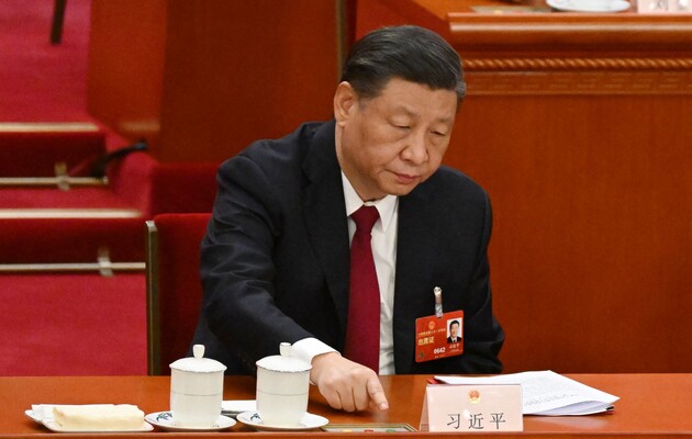 Сі Цзіньпін на зустрічі з китайськими послами закликав створити 