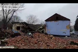 Российская армия обстреляла Херсонщину: из-под завалов дома достали тело женщины