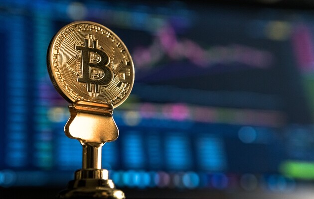 Bitcoin взлетел до уровня, на котором не был с апреля 2022 года