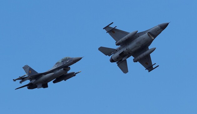 Норвегія надішле до Данії кілька винищувачів F-16 для тренувань українських пілотів