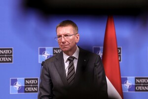Президент Латвії назвав одним із пріоритетів для країни зміцнення східного кордону не лише з Білоруссю, а й із Росією