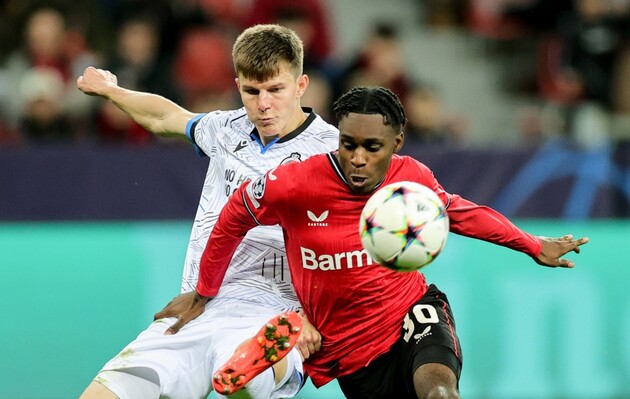 Едуард Соболь (ліворуч)