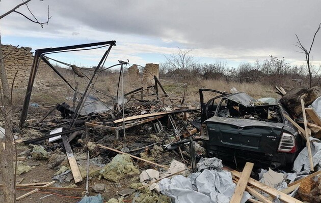 В Херсонской области двое погибших и есть пострадавшие. Россияне выпустили более 600 снарядов