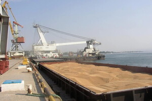 Три морских порта отправили на экспорт 15 млн тонн грузов после срыва 