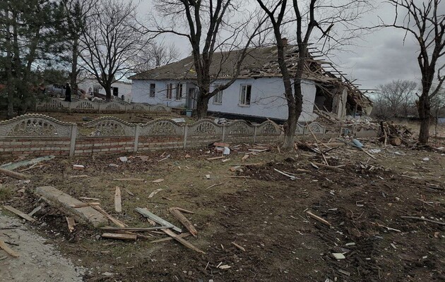 Війська РФ обстріляли громаду в Херсонській області: поранено подружжя