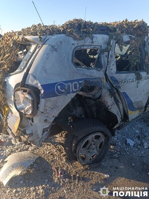 Войска РФ атаковали дроном полицейский автомобиль в Херсонской области: есть пострадавший