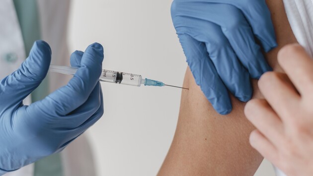 ВООЗ: Вакцини зберегли життя понад 1.4 мільйона людей у Європі