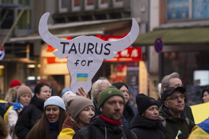 Немецкие оппозиционеры хотят поименно голосовать за передачу ракет Taurus для Украины