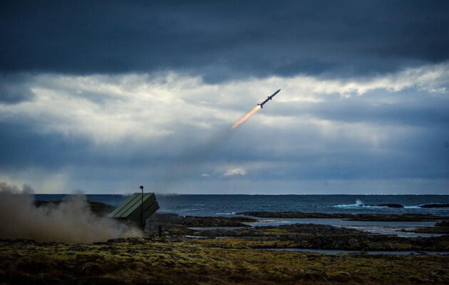 Канада рік тому обіцяла передати Україні ЗРК NASAMS, але його досі немає: у чому причина