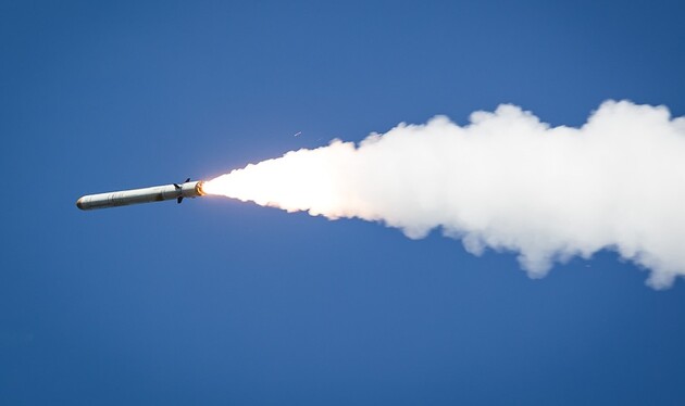 Япония закупает 200 крылатых ракет Tomahawk в США
