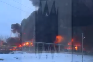 ЗМІ: Пожежа на нафтобазі в Клинцях і атака на Тамбовський пороховий завод – це робота ГУР