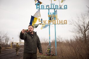 FT: Україна займала сильну оборонну позицію навколо Авдіївки