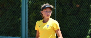 Украинская теннисистка пожала руку россиянке на юношеском Australian Open-2024