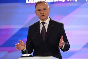 Дуда звинуватив ЄС у намаганні змінити уряд Польщі за допомогою блокування коштів для країни