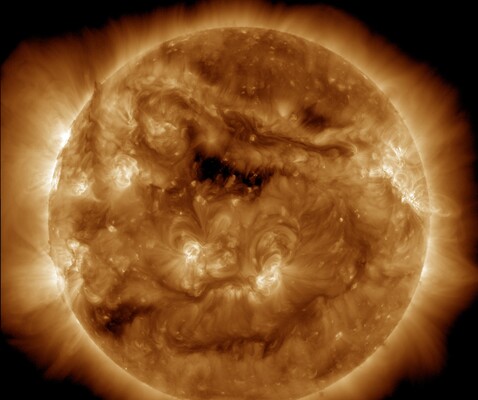 Землю накрыли магнитные бури