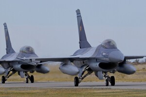 Міноборони США розраховує, що Україна отримає перші F-16 вже цього року 