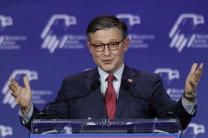 Джонсон заявив, що угода про кордон та допомогу Україні є «мертвою по прибуттю» – CNN