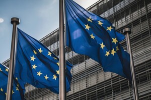 Еврокомиссия приветствовала инициативу послов ЕС: в чем она заключается