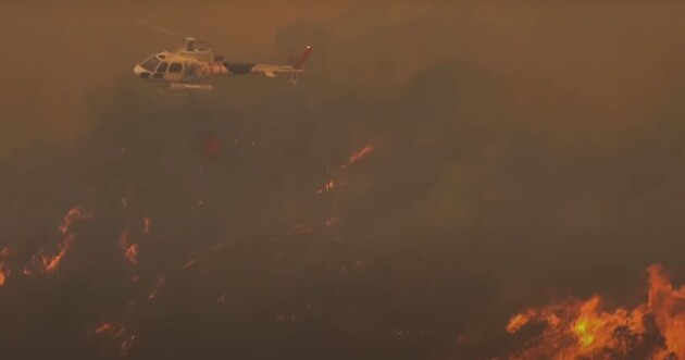 У Чилі вирують лісові пожежі, які вже забрали життя 51 людини. Влада заявила про дуже складну ситуацію