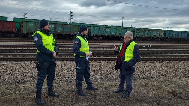 У Польщі анонсували посилення контролю за сільськогосподарськими товарами на кордоні з Україною