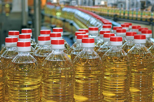 Українську рослинну олію та цукор можуть вигнати з ринку Польщі
