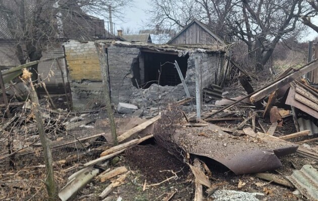 Росіяни завдали ударів по 19 населених пунктах Запорізької області: є загибла