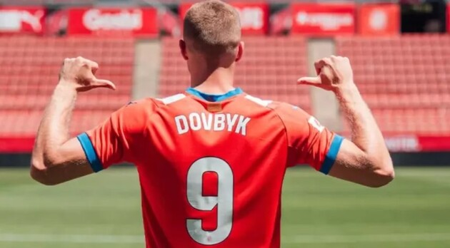 Украинец Довбик снова стал лучшим игроком месяца в 