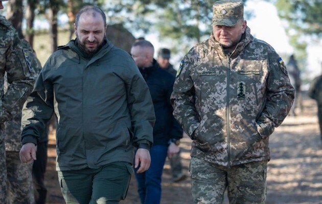 Умєров підтвердив зміну керівництва Збройних сил України