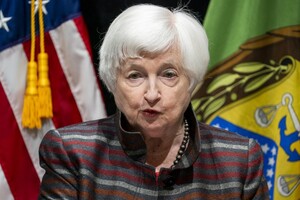 Глава Минфина США назвала «выход Трампа из НАТО» угрозой для мировой экономики