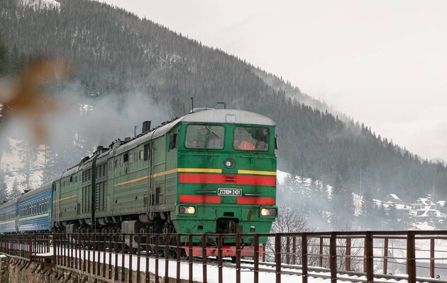 “Укрзалізниця” запускає новий поїзд з Харкова до Ворохти: розклад руху