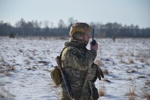 Украинские солдаты вынуждены следить за политикой в Вашингтоне — The Wall Street Journal