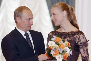 Президента Литвы призывают лишить гражданства российскую балерину за поддержку войны в Украине