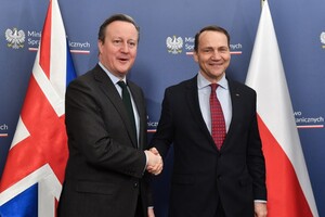 Польша и Британия призвали Конгресс США принять пакет помощи Украине