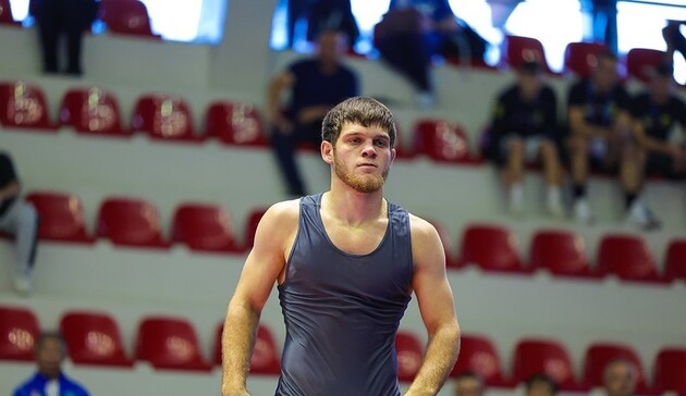 Имам Ганишов