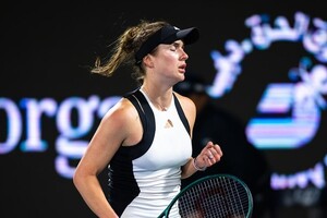 Свитолина одержала вторую подряд победу и вышла в 1/8 финала турнира в Дубае