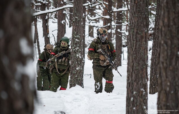 Российские войска полсотни раз пытались взять штурмом украинские позиции на фронте