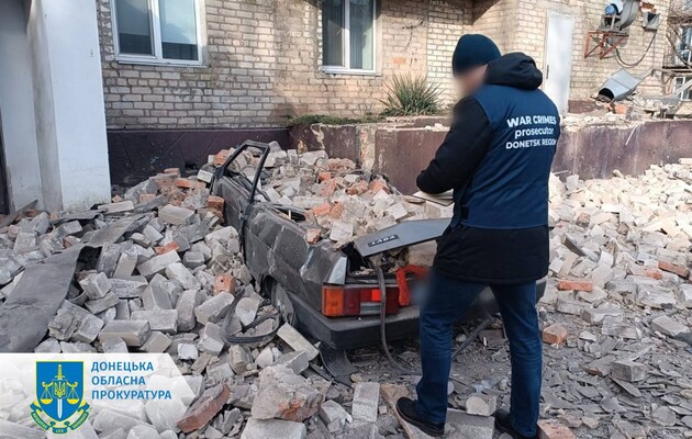 21 февраля во время обстрелов Донецкой области россияне ранили троих мирных жителей