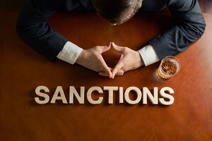 ЄС скасує санкції проти двох росіян з технологічних компаній та «нічного вовка» зі Словаччини