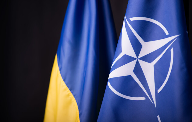 В НАТО анонсировали возобновление работы своего представительства в Украине